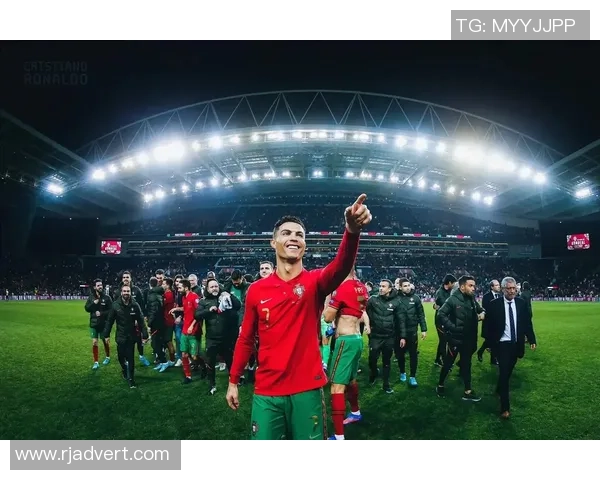 世界足球巨星风采与成就全景解析